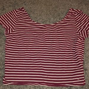 Short sleeve crop top